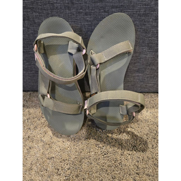 Teva Shoes - Women's Teva Green and Pink Platform Sandals Size 9